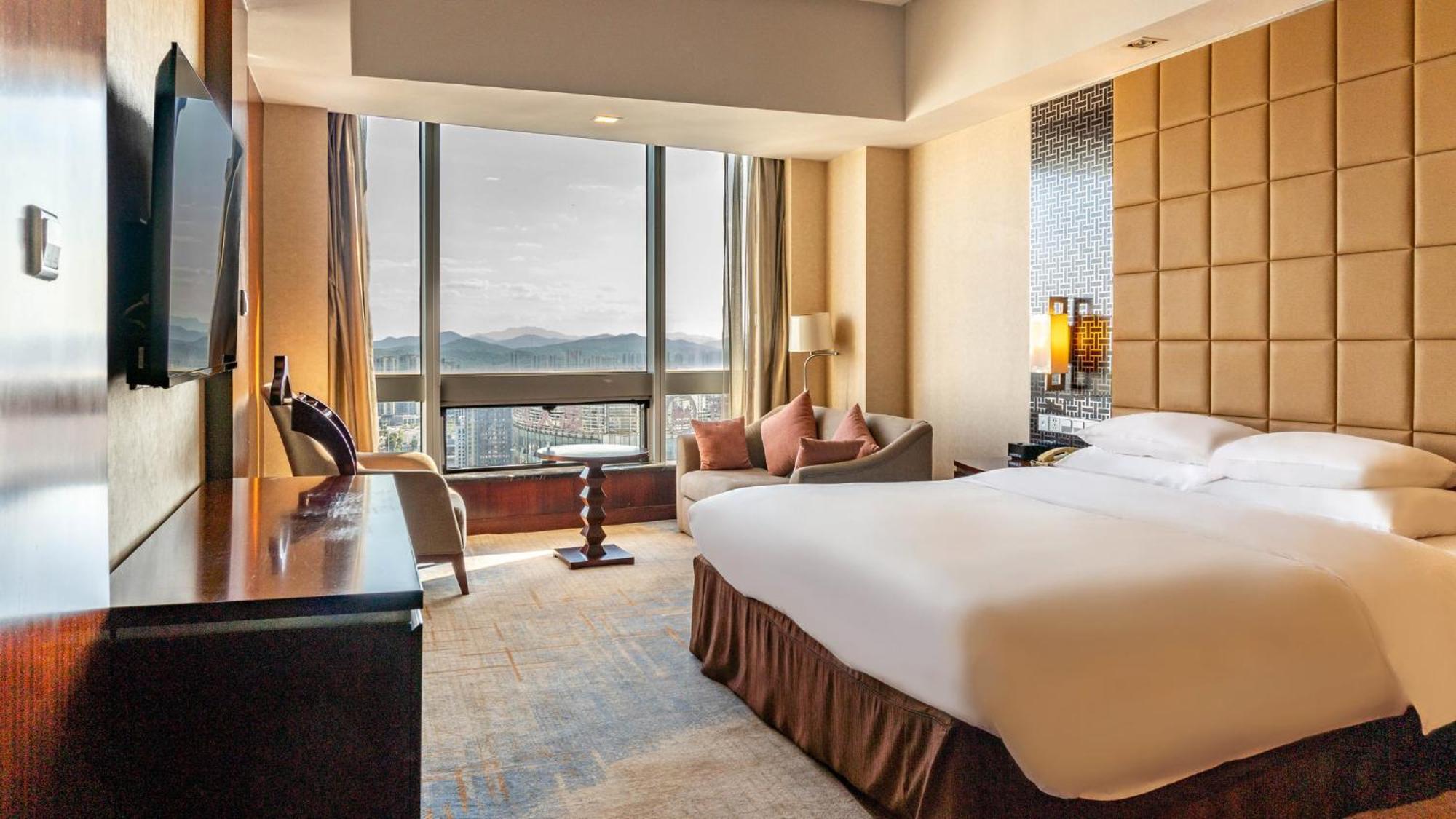 Crowne Plaza Yantai Sea View By Ihg Otel Dış mekan fotoğraf